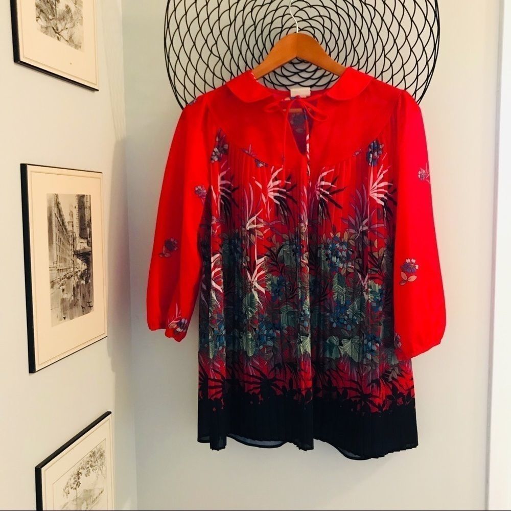 Cute vintage maternity top